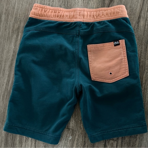 Drawstring Shorts - Picture 3 of 6